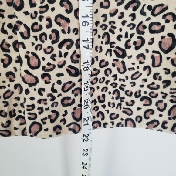 Gretchen Scott Cheetah Print 3/4 Sleeve Velvet Button Front Blazer Size L - Picture 7 of 11